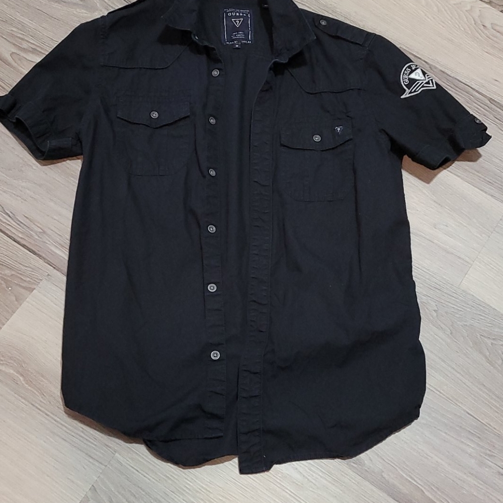 Guess short sleeve button blouse